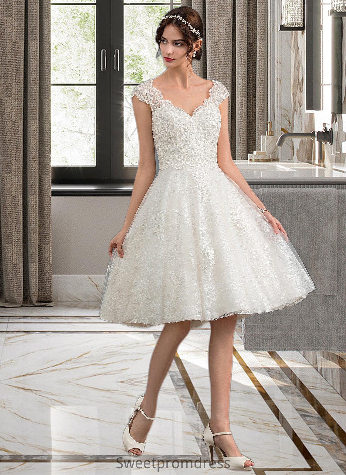 Beryl A-Line V-neck Knee-Length Tulle Lace Wedding Dress DHP0013700