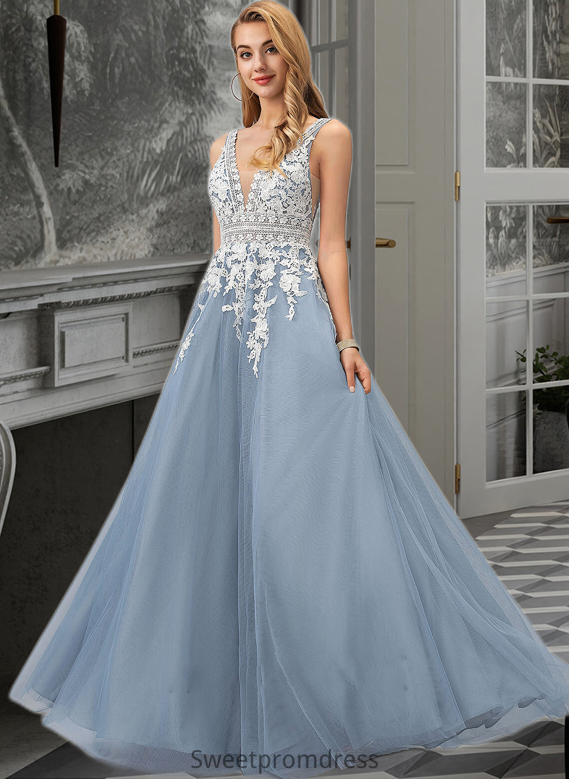 Chanel Ball-Gown/Princess V-neck Floor-Length Tulle Wedding Dress With Lace DHP0013763