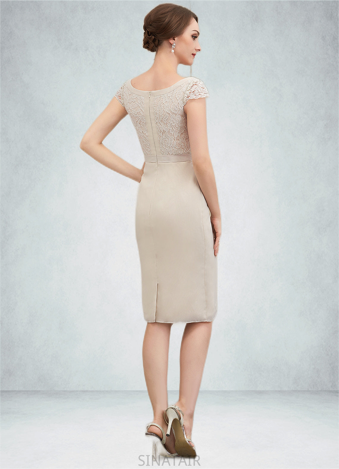 Seraphina Sheath/Column V-neck Knee-Length Chiffon Lace Mother of the Bride Dress With Bow(s) DH126P0014924