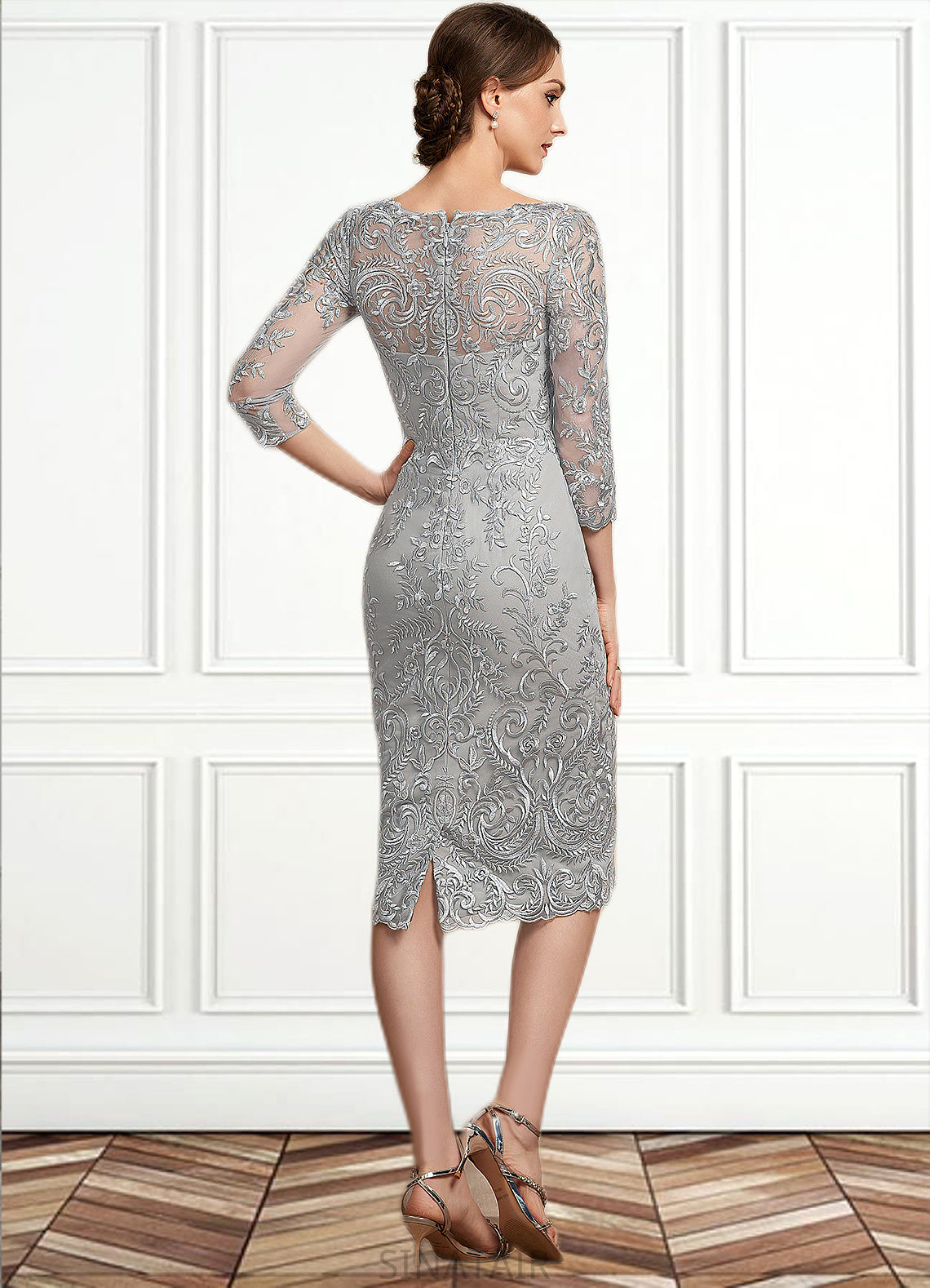 Camila Sheath/Column V-neck Knee-Length Lace Mother of the Bride Dress DH126P0014931