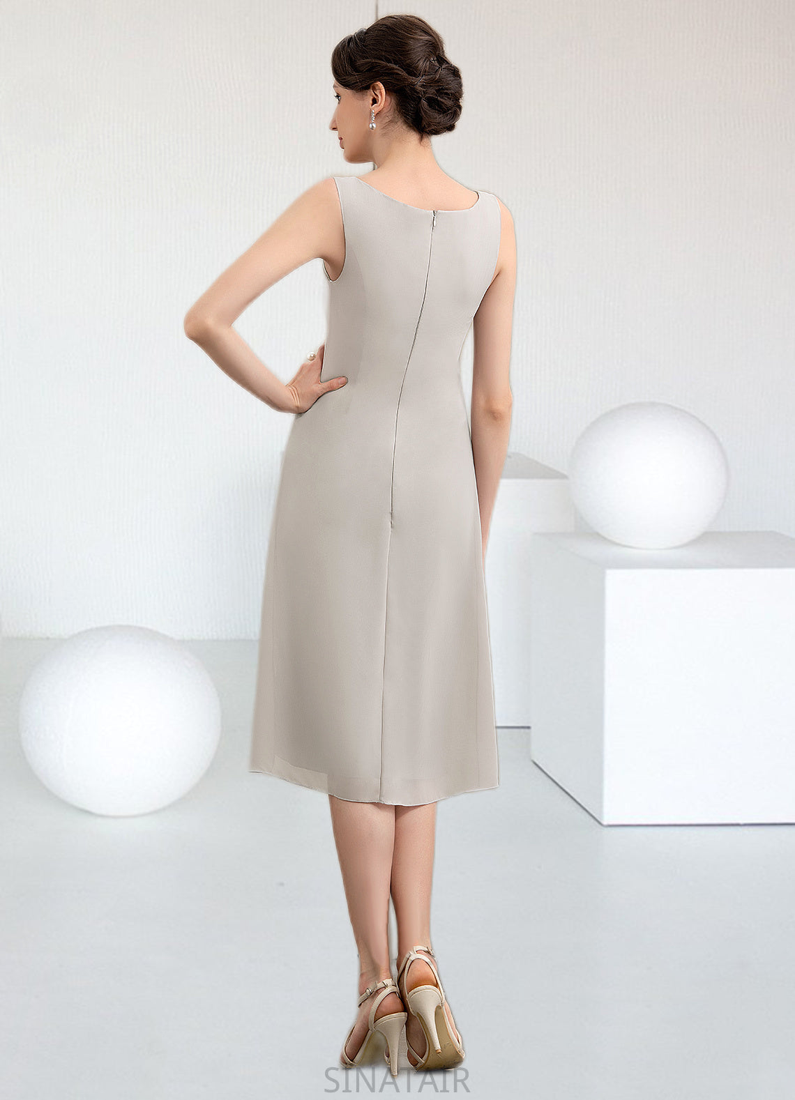 Jakayla A-Line Scoop Neck Knee-Length Chiffon Mother of the Bride Dress DH126P0014935