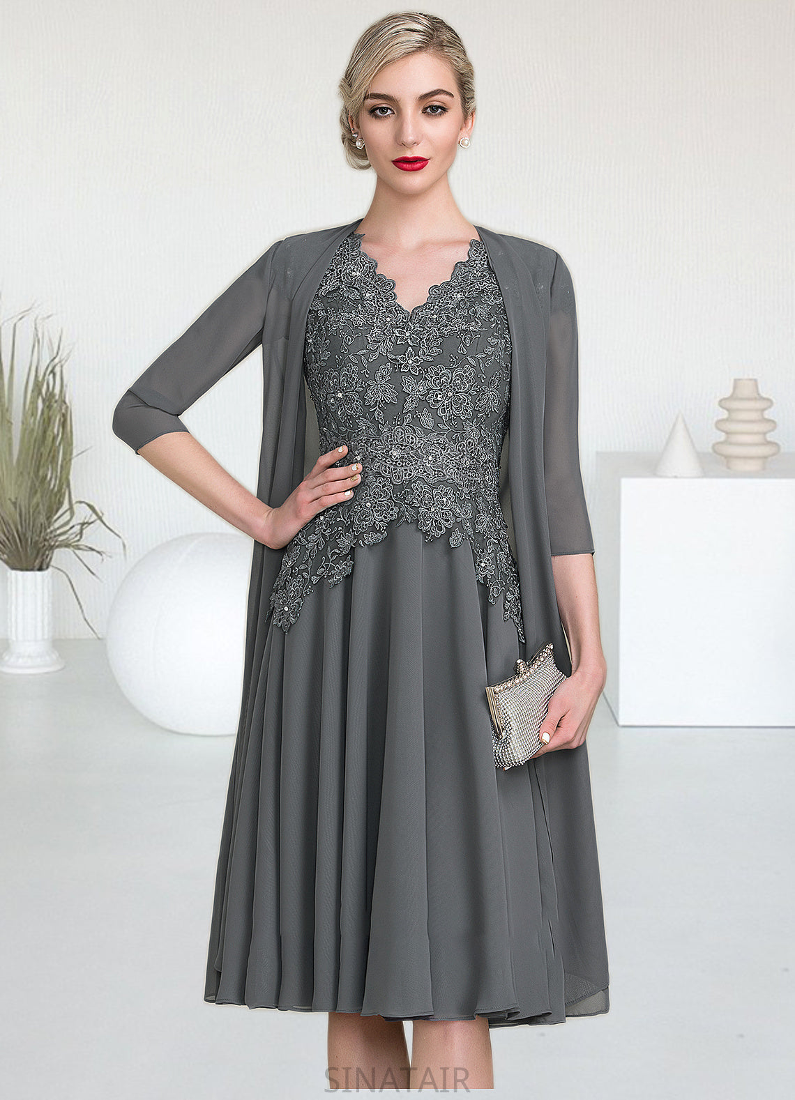 Lucile A-Line V-neck Knee-Length Mother of the Bride Dress With Beading DH126P0014965