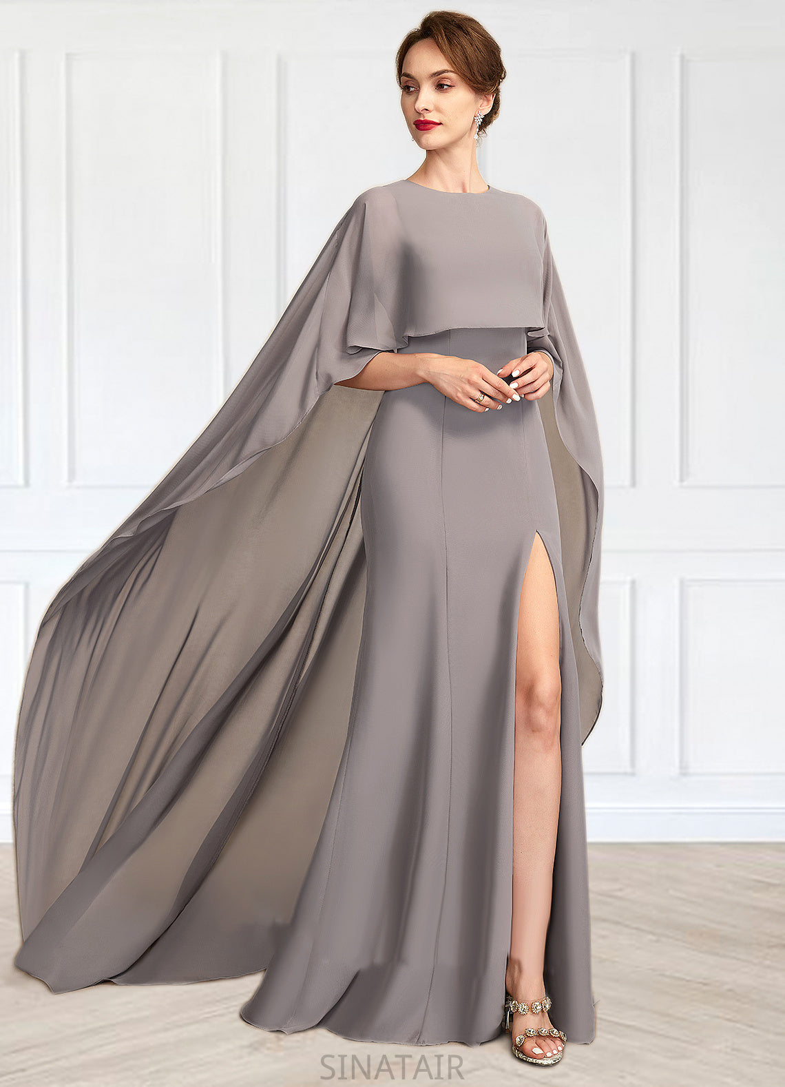 Aurora Sheath/Column Scoop Neck Sweep Train Chiffon Mother of the Bride Dress With Split Front DH126P0015000