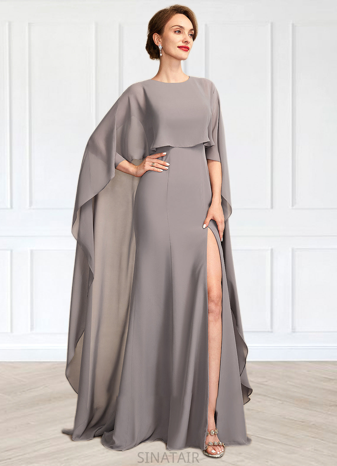 Aurora Sheath/Column Scoop Neck Sweep Train Chiffon Mother of the Bride Dress With Split Front DH126P0015000