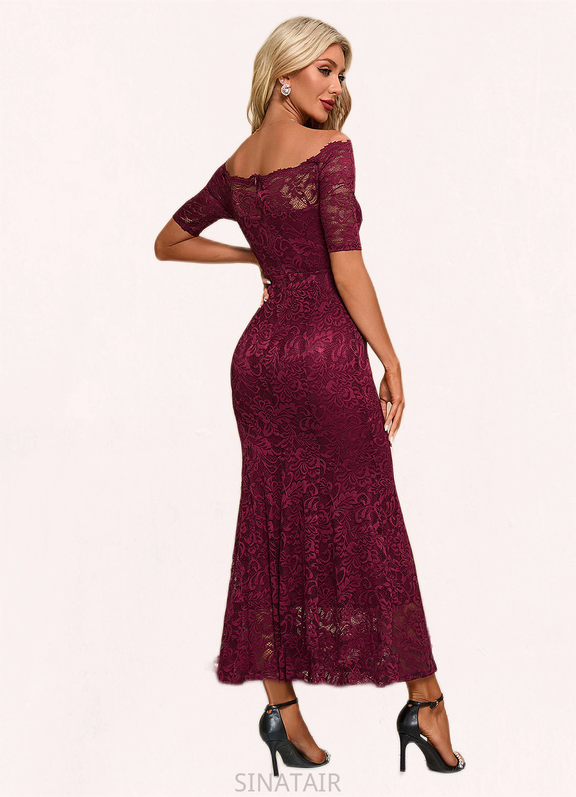 Hilary Boat Neck Elegant Trumpet/Mermaid Lace Maxi Dresses DHP0022251