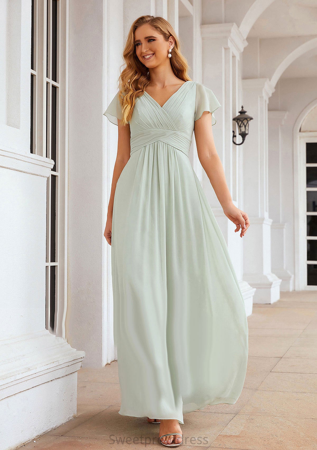 A-line V Neck Short Sleeve Long/Floor-Length Chiffon Bridesmaid Dresses With Pleated Una DHP0025309