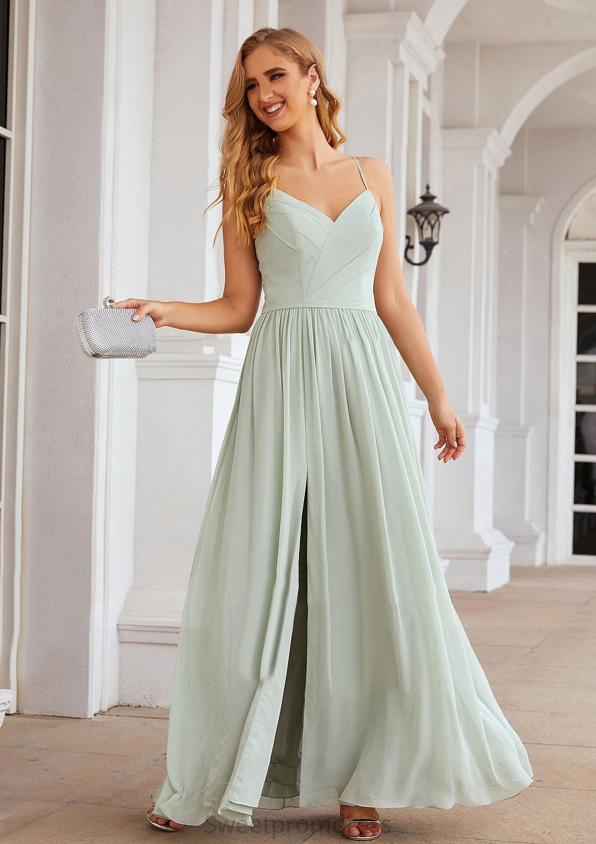 A-line V Neck Sleeveless Long/Floor-Length Chiffon Bridesmaid Dresses With Pleated Split Alondra DHP0025327