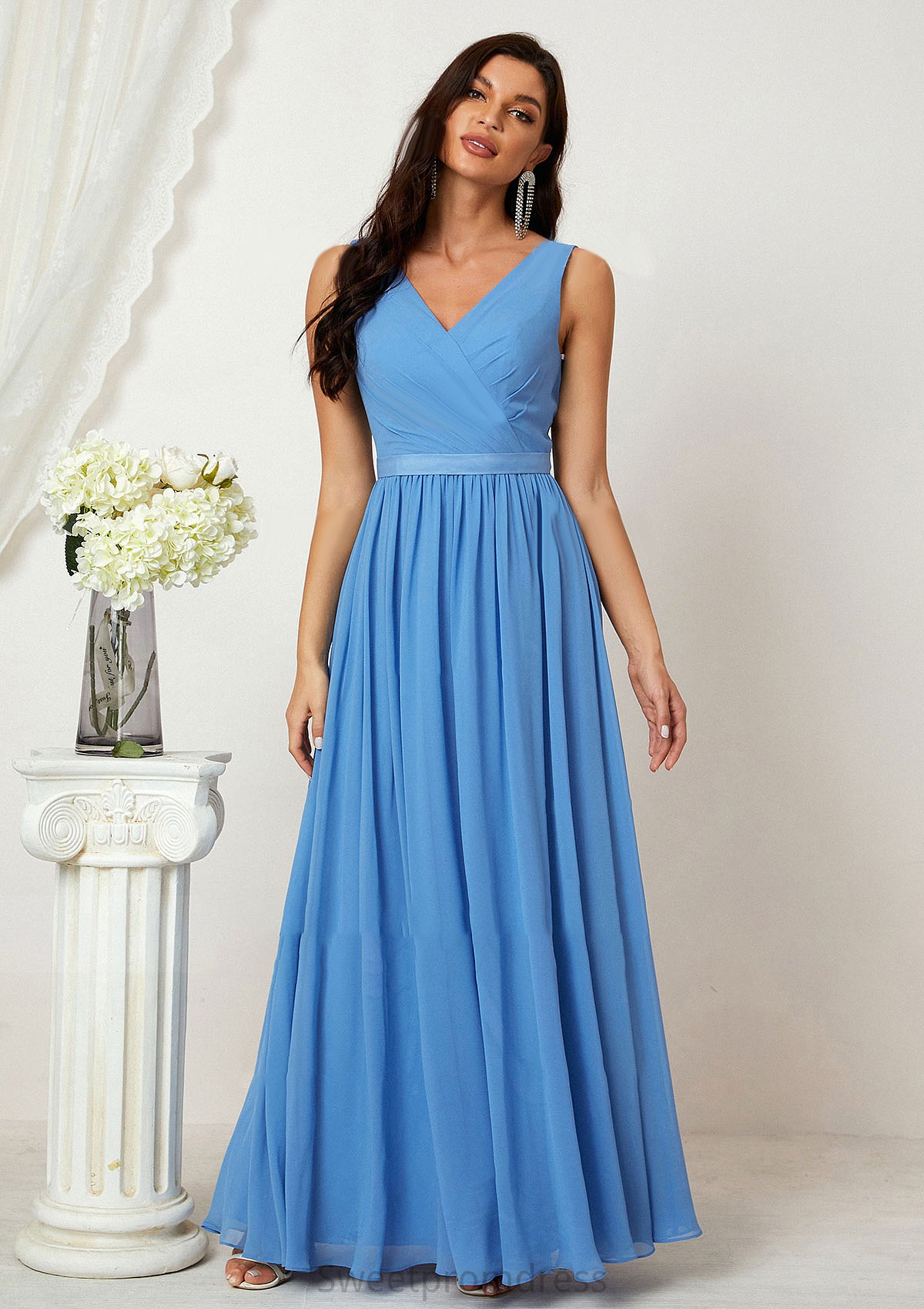 A-line V Neck Sleeveless Chiffon Long/Floor-Length Bridesmaid Dresses With Pleated Arabella DHP0025360