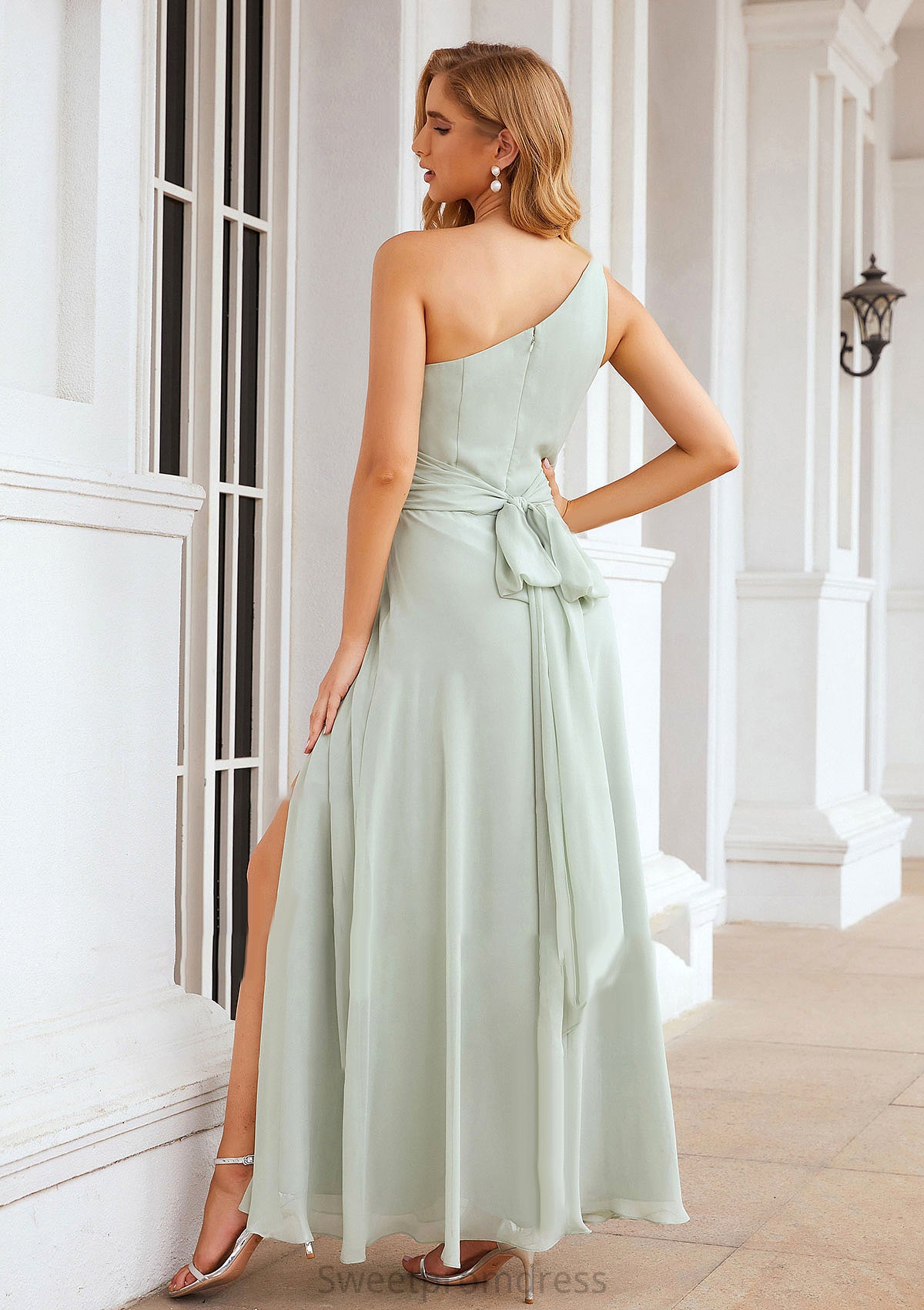 Sheath/Column One-Shoulder Sleeveless Long Chiffon Bridesmaid Dresseses With Pleated Waistband Split Zoey DHP0025373