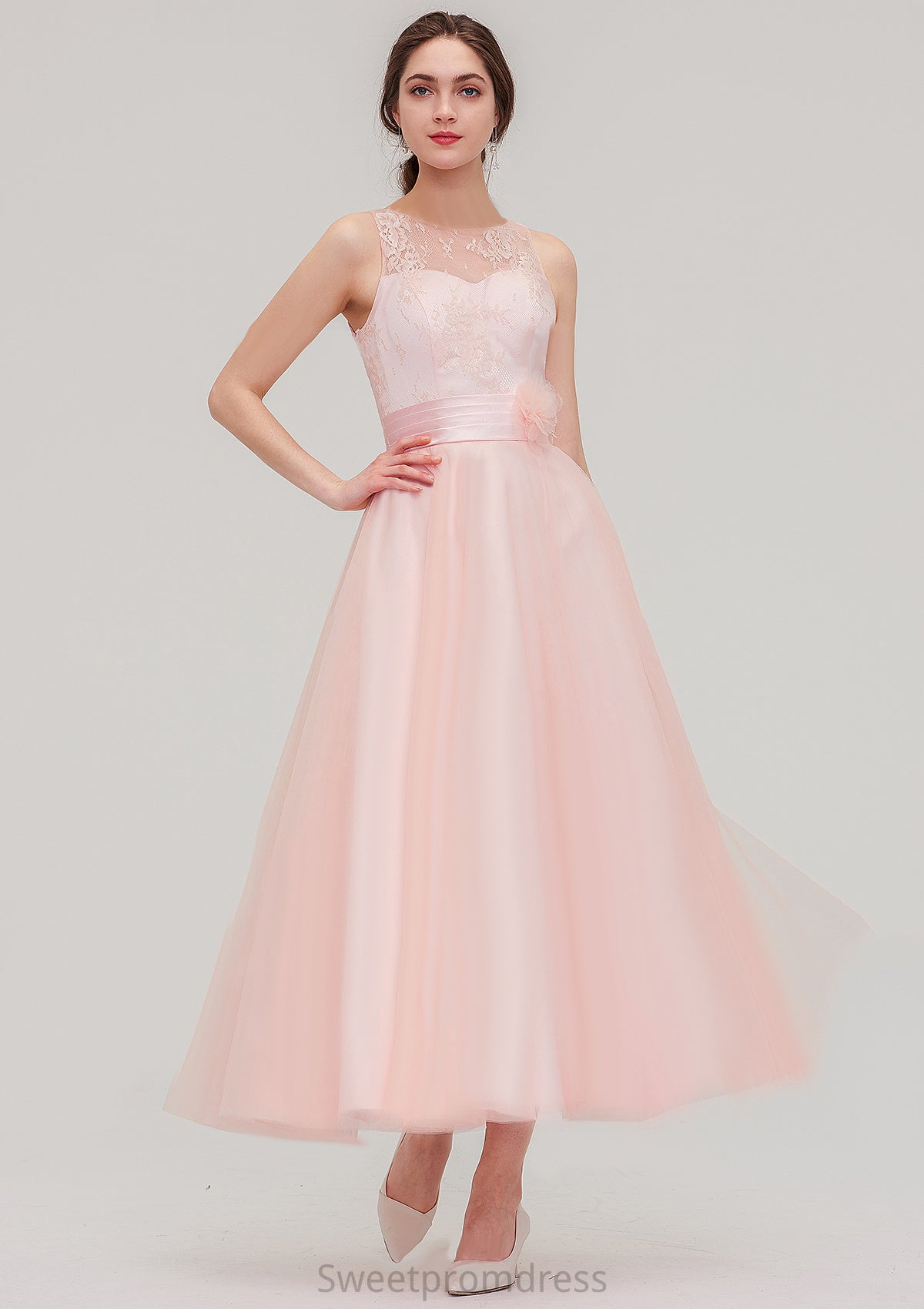 Tea-Length Sleeveless Bateau Tulle A-line/Princess Bridesmaid Dresses With Waistband Lace Lara DHP0025429