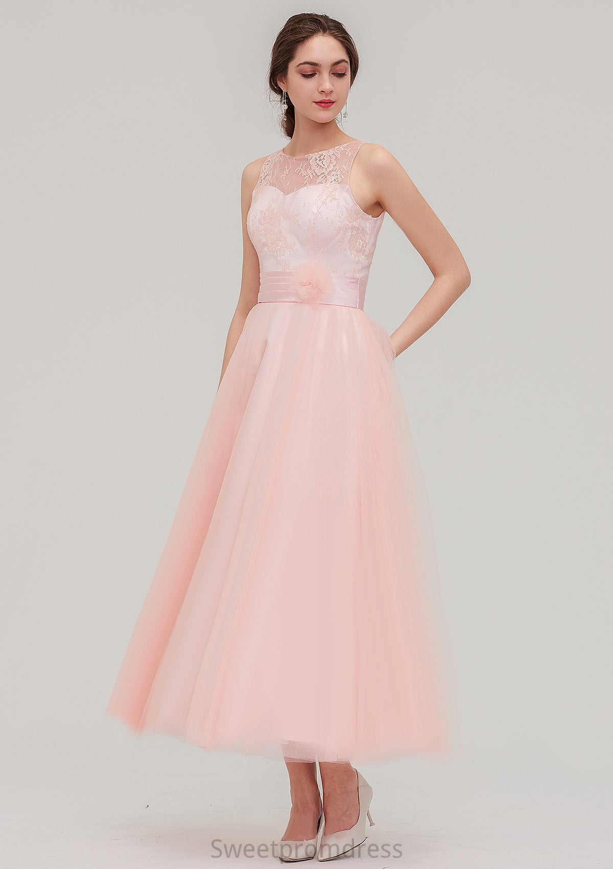 Tea-Length Sleeveless Bateau Tulle A-line/Princess Bridesmaid Dresses With Waistband Lace Lara DHP0025429