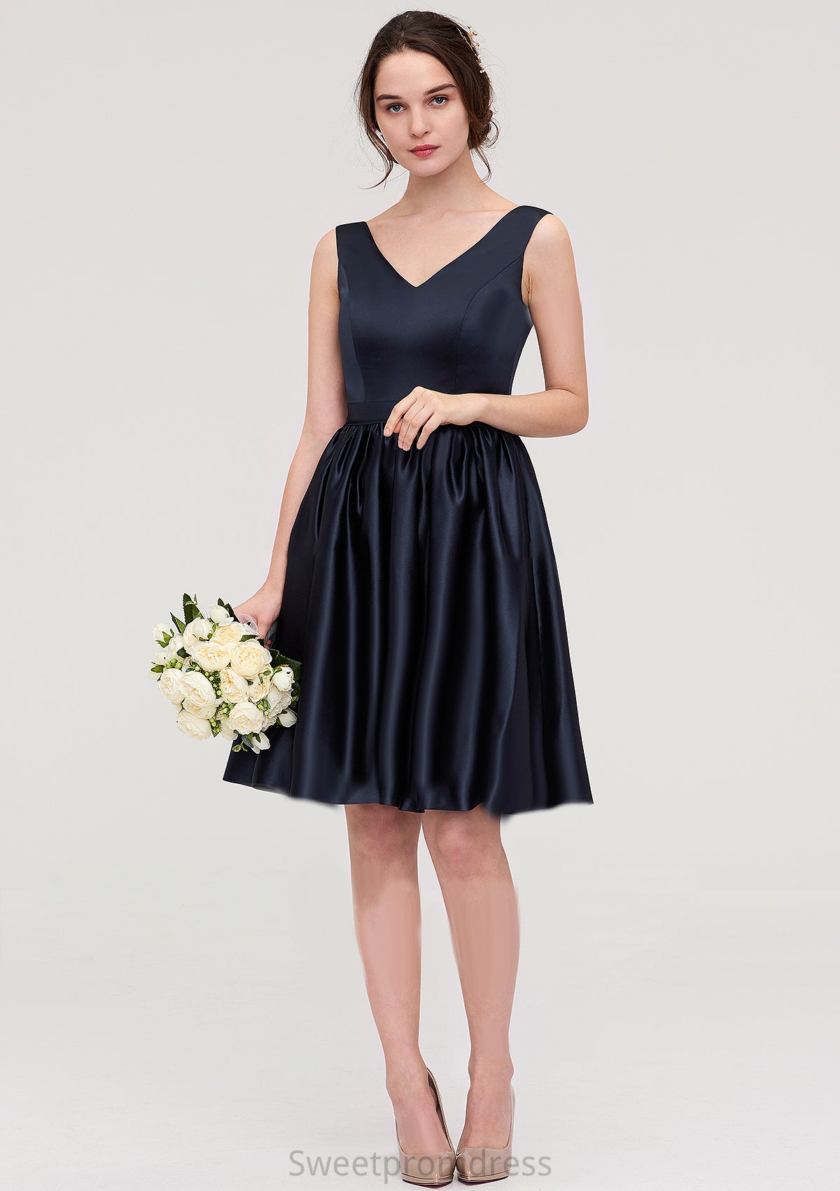 V Neck Sleeveless A-line/Princess Knee-Length Satin Bridesmaid Dresses With Pleated Alani DHP0025433