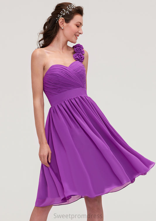 One-Shoulder Sleeveless Knee-Length Chiffon A-line/Princess Bridesmaid Dresseses With Pleated Flowers Carlee DHP0025441