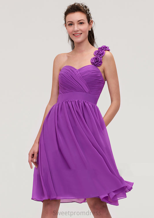 One-Shoulder Sleeveless Knee-Length Chiffon A-line/Princess Bridesmaid Dresseses With Pleated Flowers Carlee DHP0025441