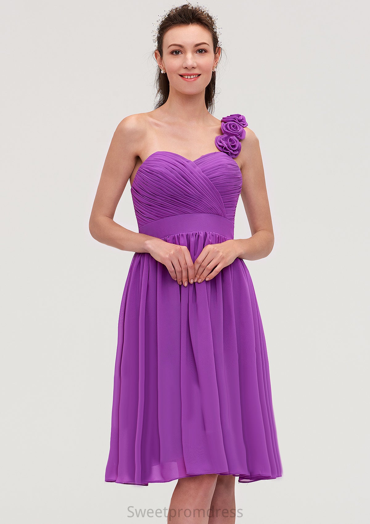 One-Shoulder Sleeveless Knee-Length Chiffon A-line/Princess Bridesmaid Dresseses With Pleated Flowers Carlee DHP0025441