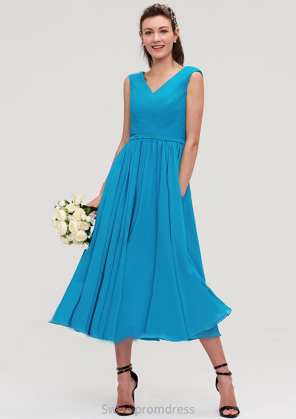 Sleeveless V Neck Tea-Length Chiffon A-line/Princess Bridesmaid Dresseses With Pleated Quinn DHP0025448