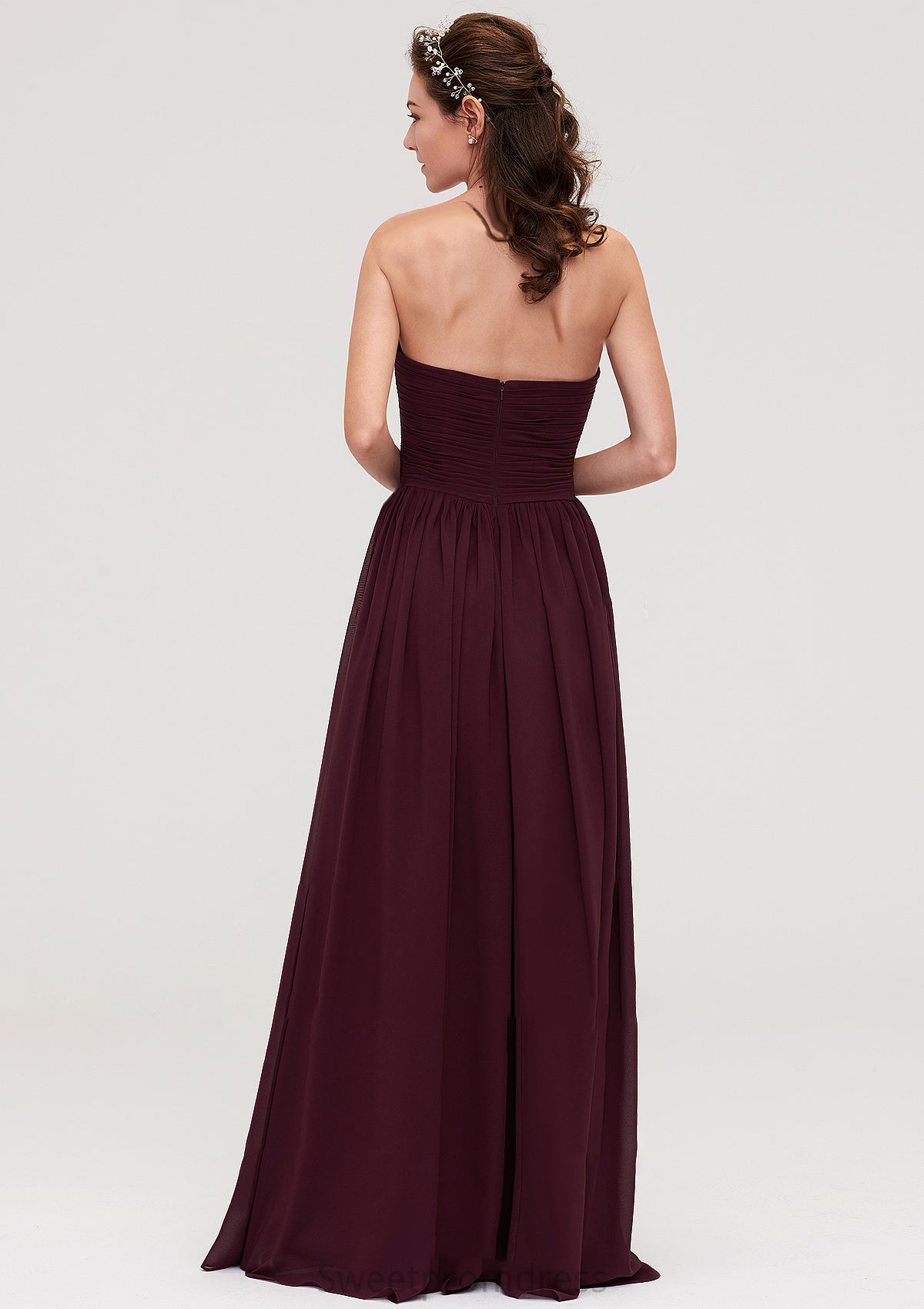 Sweetheart Sleeveless Long/Floor-Length Chiffon A-line/Princess Bridesmaid Dresses With Pleated Delaney DHP0025490