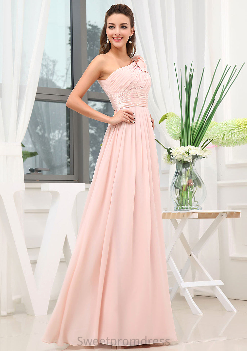 Sleeveless One-Shoulder Long/Floor-Length A-line/Princess Chiffon Bridesmaid Dresses With Pleated Shoulder Flower Isis DHP0025507