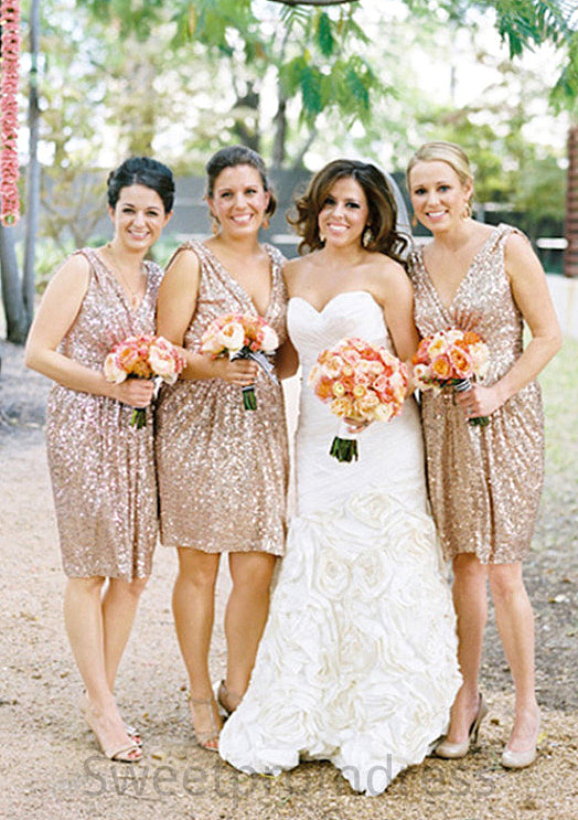 Sleeveless V Neck Knee-Length A-line/Princess Sequined Bridesmaid Dresses Gill DHP0025527