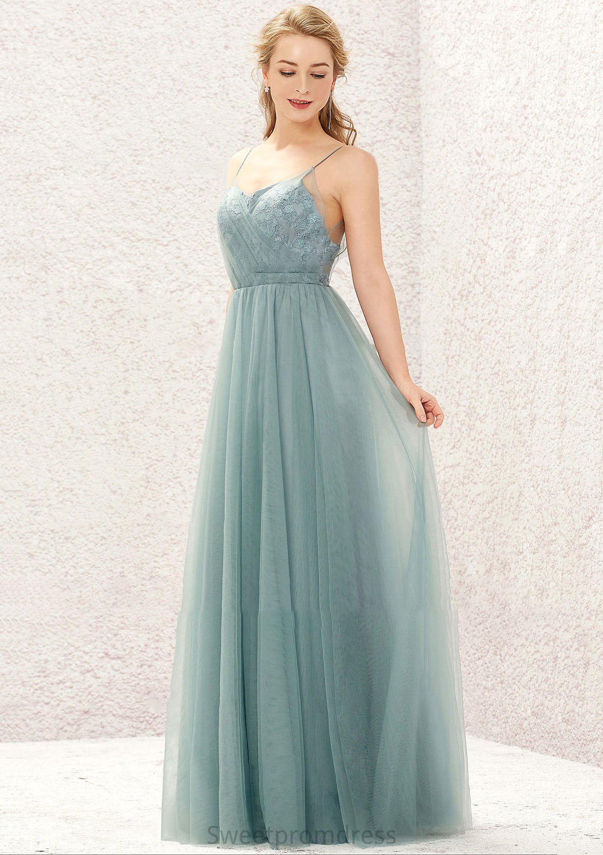 Princess A-line V Neck Sleeveless Tulle Long/Floor-Length Bridesmaid Dresses With Pleated Appliqued Monique DHP0025633