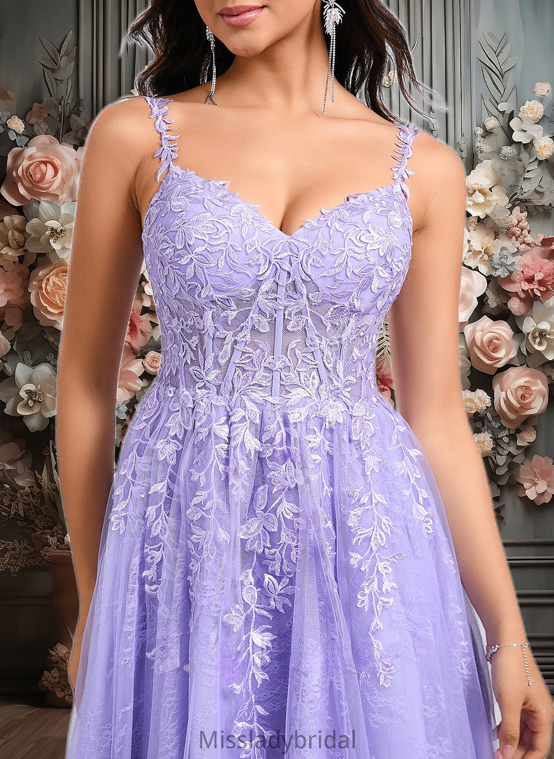 Camille A-line V-Neck Short Tulle Lace Homecoming Dress DHP0025640