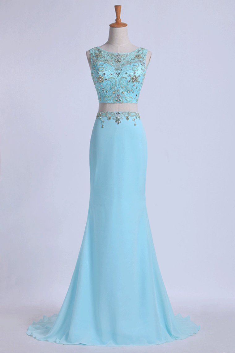 2024 Two Pieces Prom Dresses Scoop Sheath With Beading Sweep Train