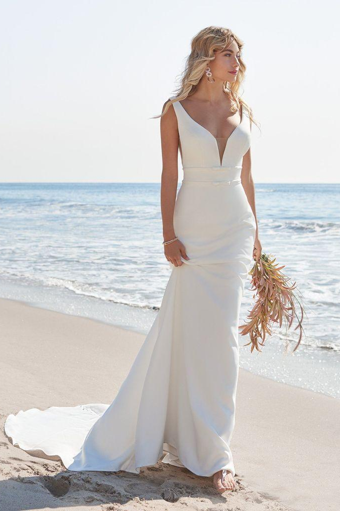 Satin Elegant V Neck Mermaid Beach Wedding Dresses Minimalist Gown