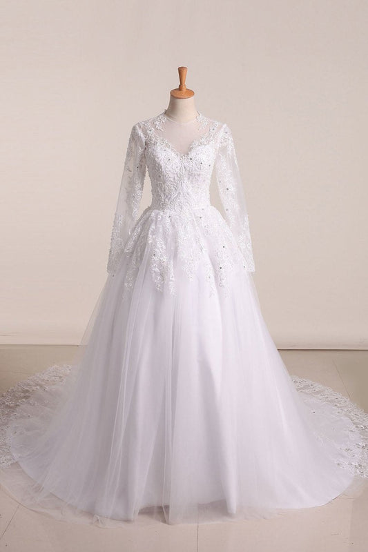 Long Sleeves Scoop Tulle With Applique A Line Court Train Wedding Dresses