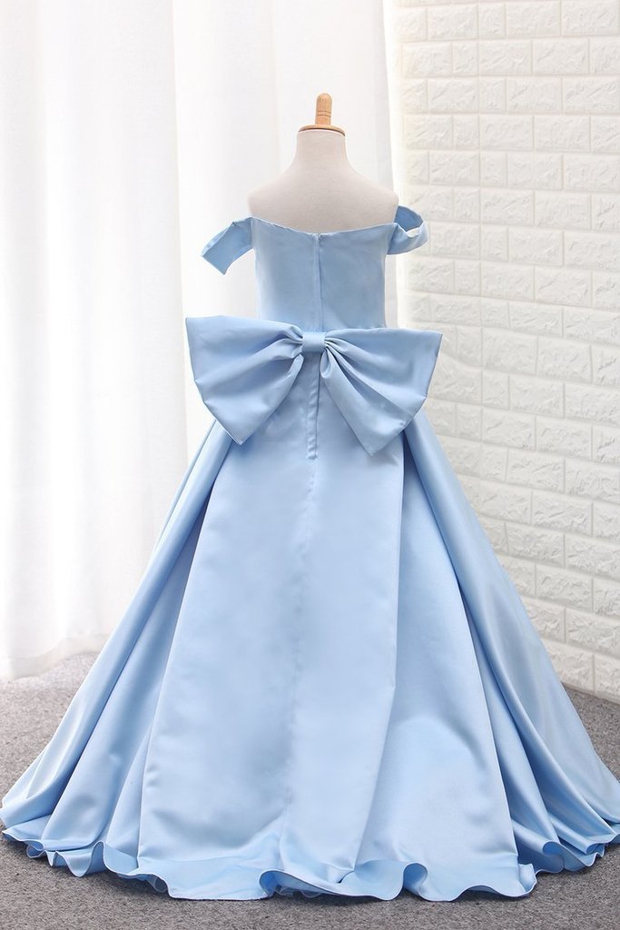 Off The Shoulder Flower Girl Dresses Satin A Line With Bow Knot Asymmetrical