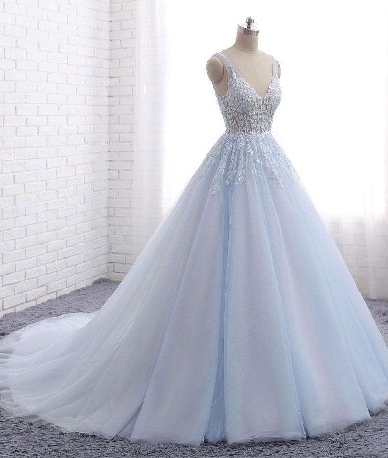 Sexy Ball Gown Tulle Sky Blue V-neck Appliques Brush Train Long Sleeveless Prom Dresses