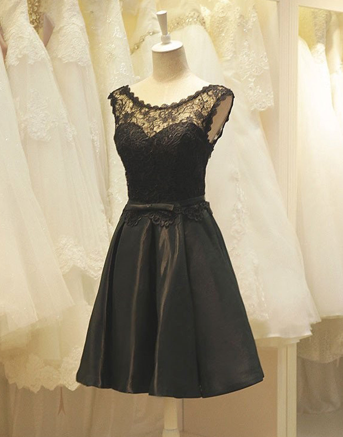 A-Line Crew Rosa Lace Homecoming Dresses Satin Neck Black 2024 With