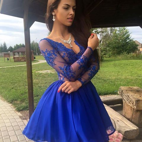 A-Line V-Neck Long Sleeves Royal Blue Homecoming Dresses Keira Appliques Short 2024