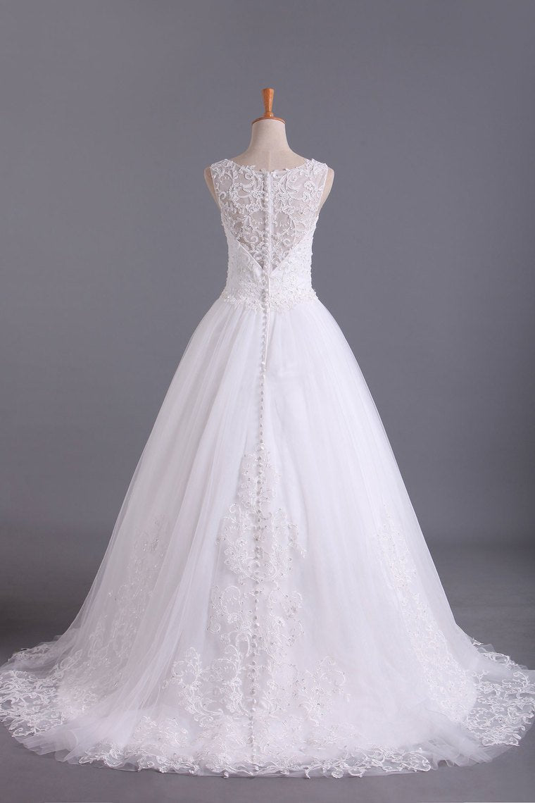 Hot Bateau Wedding Dresses A Line Tulle With Applique