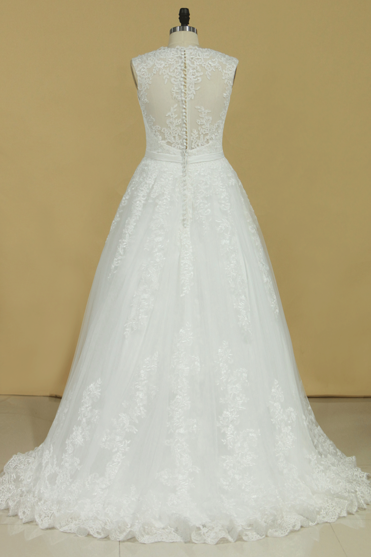 Plus Size V-Neck Wedding Dresses A-Line Court Train Tulle With Applique & Belt Covered Button