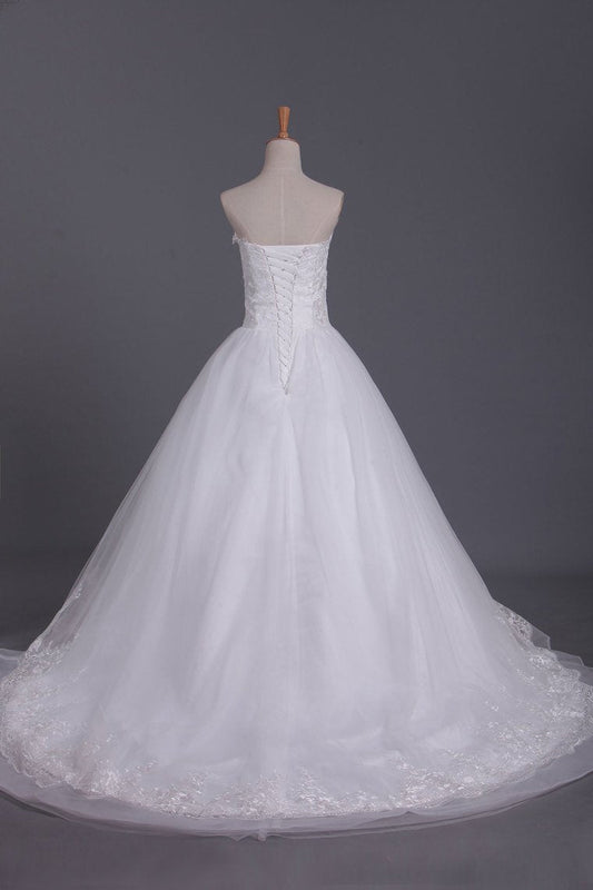 Vintage Wedding Dresses Sweetheart A Line Tulle With Applique And Sash