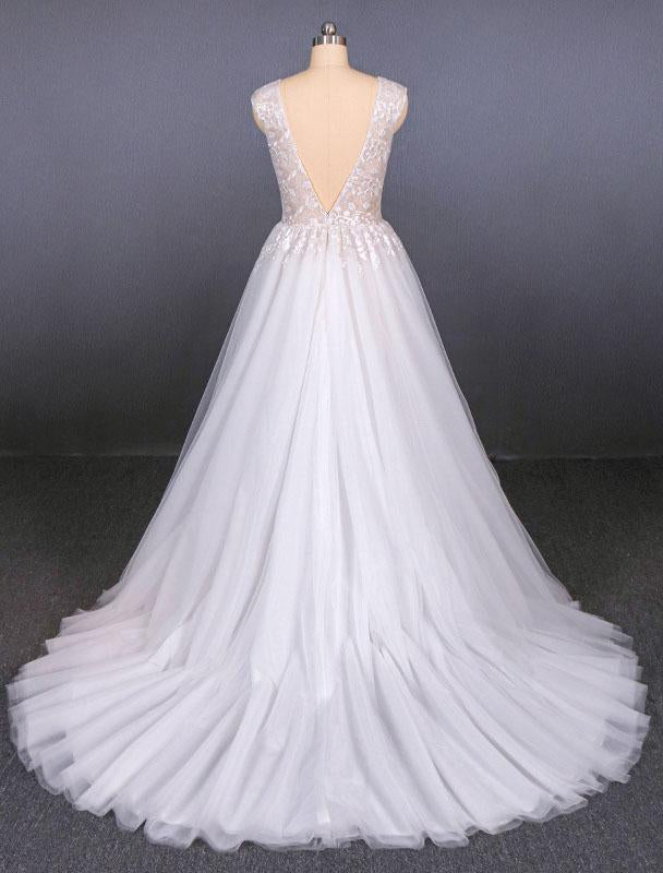 A Line Straps V Neck Lace Appliques Tulle Wedding Dresses Long Wedding Gowns SJS15034