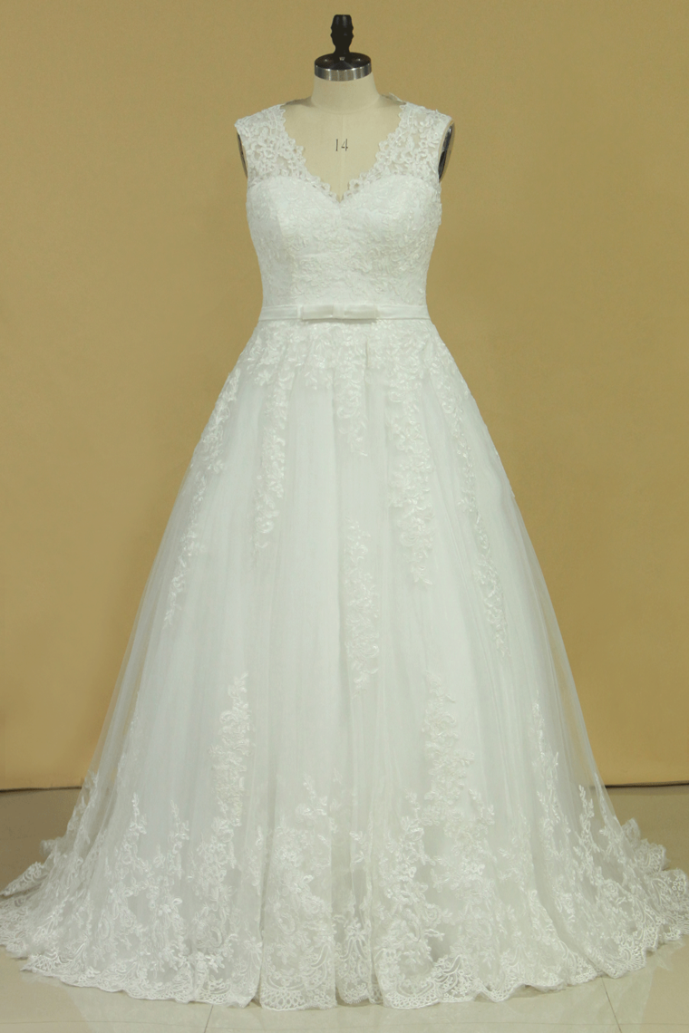 Plus Size V-Neck Wedding Dresses A-Line Court Train Tulle With Applique & Belt Covered Button