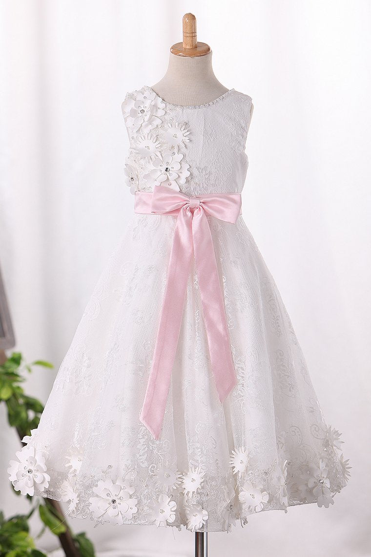 Scoop A Line Lace Flower Girl Dresses Knee Length