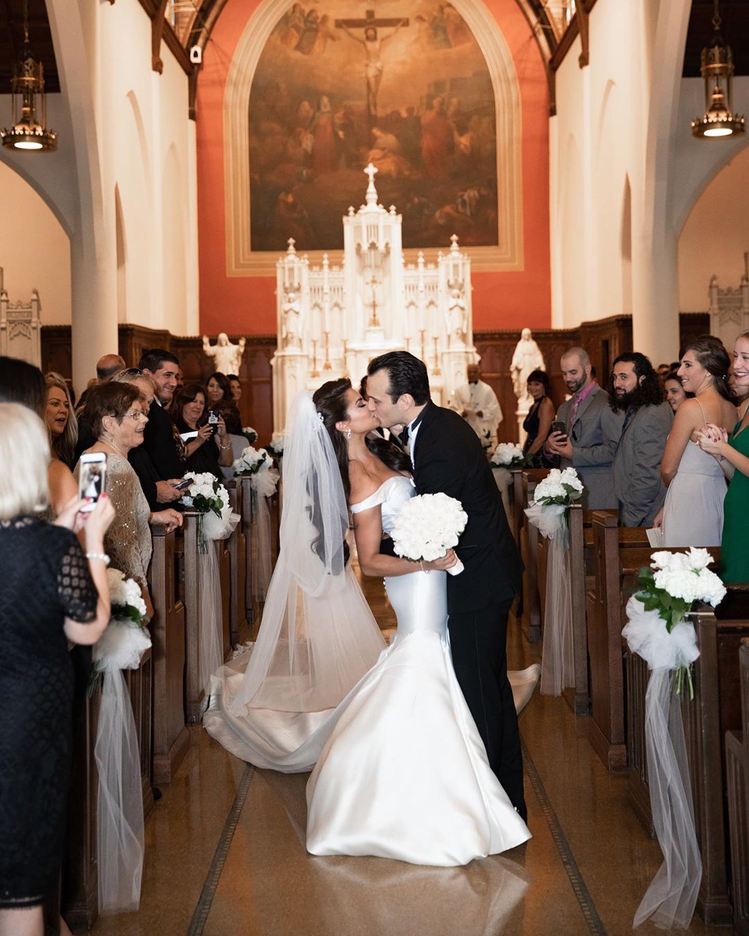 Off-the-Shoulder White Satin Mermaid Wedding Dress Bridal Gown