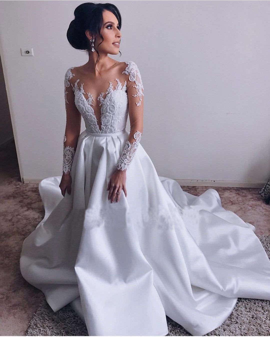 wedding dresses with sleeves