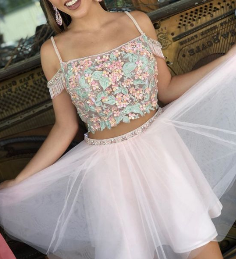 Two Piece Short Cute Pink Cassandra Homecoming Dresses CD3906