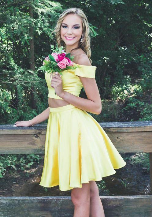 Off The Shoulder Tamara Homecoming Dresses Yellow Two Piece Short CD4141