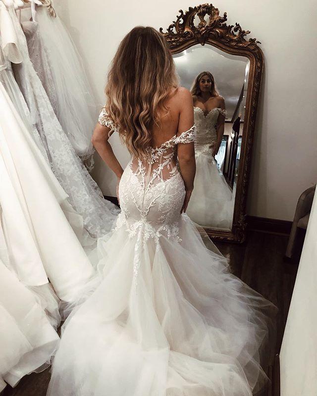 Off the Shoulder Mermaid Tulle Wedding Dresses Lace Appliques Bridal Gown uk JS448