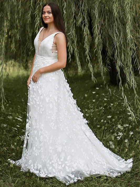 Applique Sleeveless Organza A-Line/Princess V-neck Sweep/Brush Train Wedding Dresses