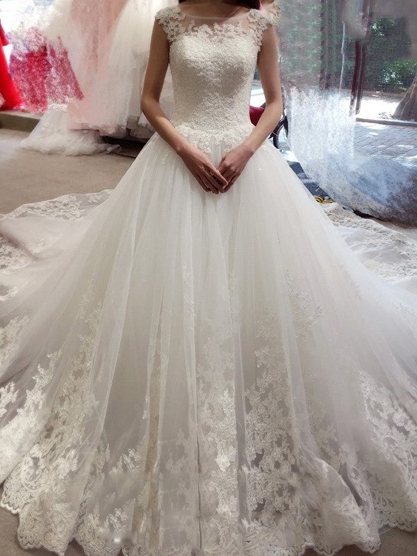 Train Gown Applique Bateau Sleeveless Ball Chapel Tulle Wedding Dresses