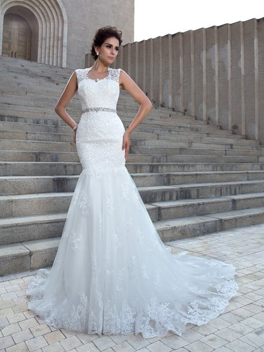 Trumpet/Mermaid Long Applique Sleeveless V-neck Lace Wedding Dresses