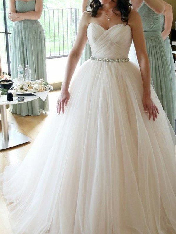 Sweetheart Floor-Length Gown Beading Ball Sleeveless Tulle Wedding Dresses