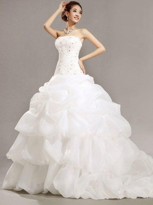 Cathedral Gown Pleats Lace Sleeveless Strapless Beading Ball Train Organza Wedding Dresses