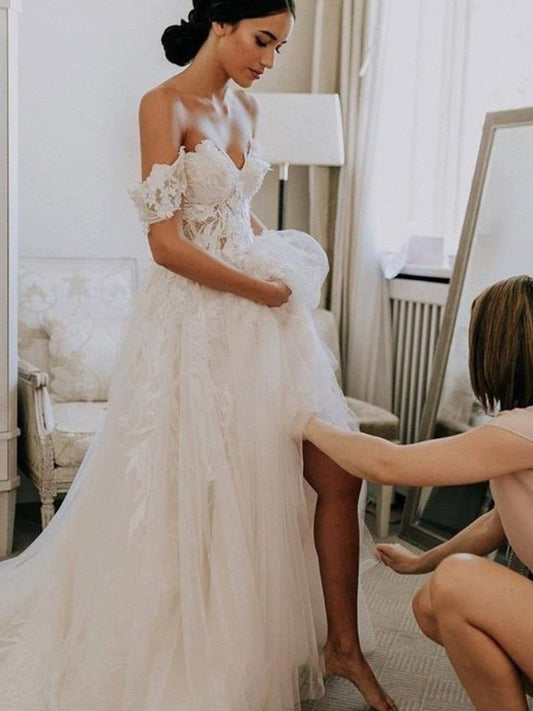 Sleeveless Sweep/Brush Applique Tulle Off-the-Shoulder A-Line/Princess Train Wedding Dresses