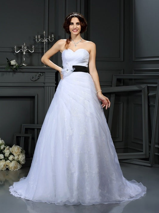 Sweetheart Long Sleeveless Sash/Ribbon/Belt A-Line/Princess Satin Wedding Dresses